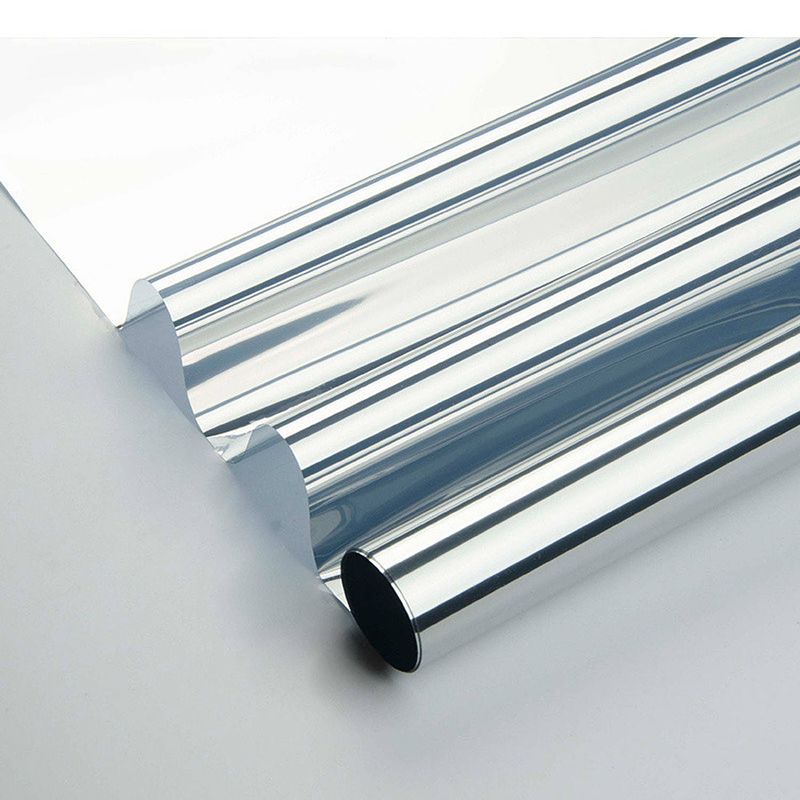 Foto van Raamfolie zonwerend semi transparant/zilver 90 cm x 2 meter statisch - raamstickers
