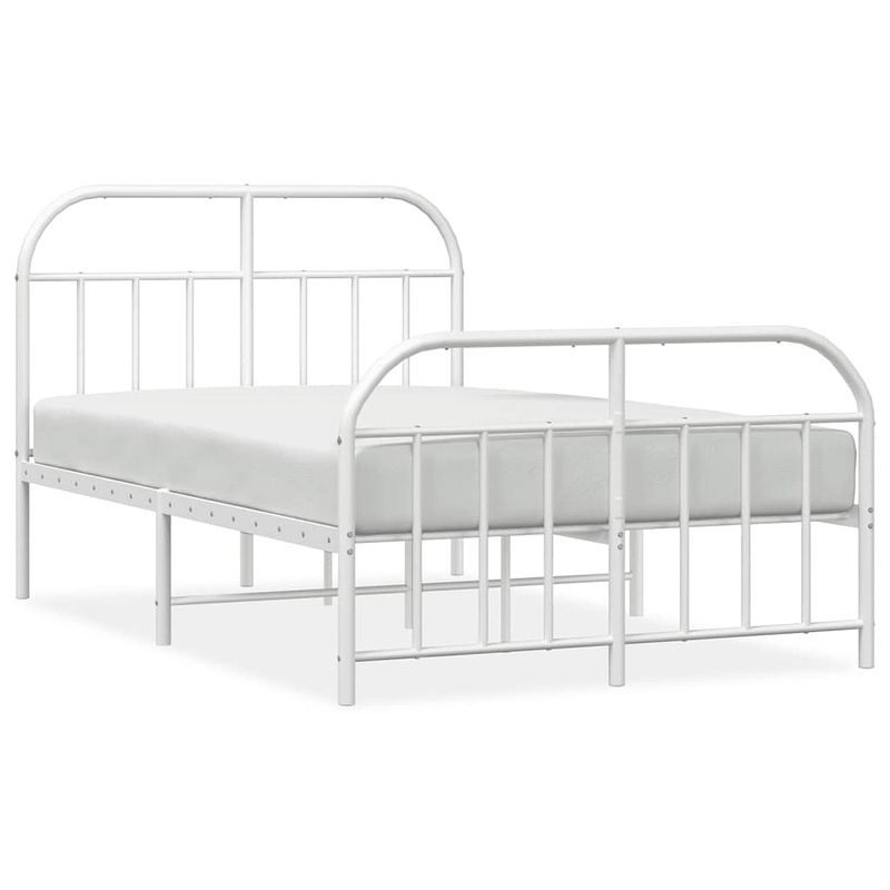 Foto van The living store bedframe classic - metaal - 196x125x100 cm - wit