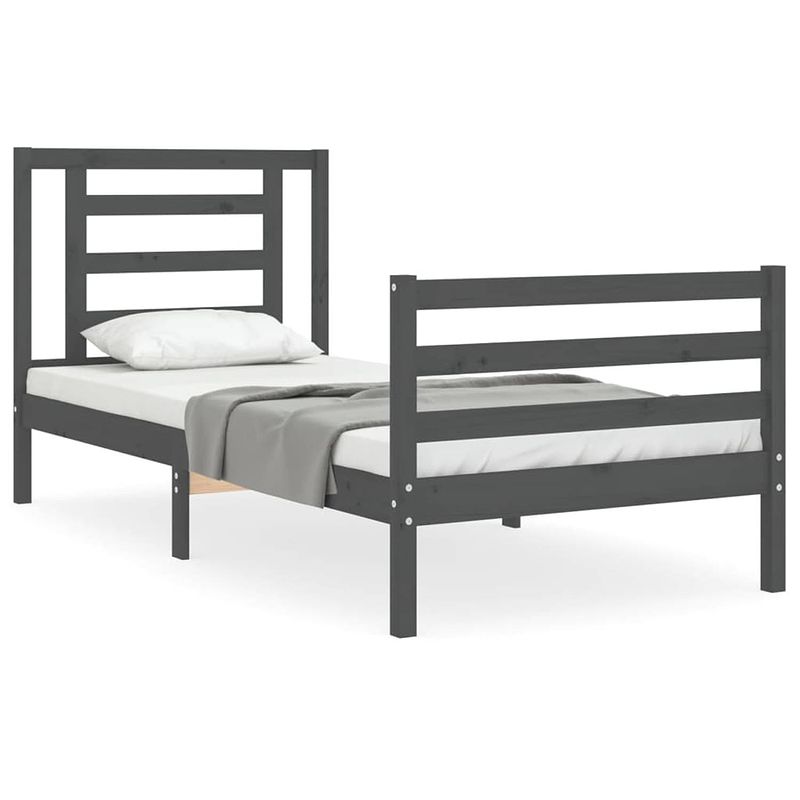 Foto van The living store houten bedframe - 205.5 x 105.5 cm - massief grenenhout - grijs