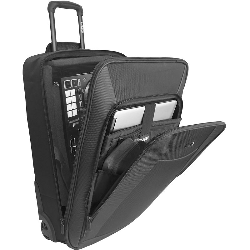 Foto van Udg creator u8015bl midi controller case 22 inch met wielen