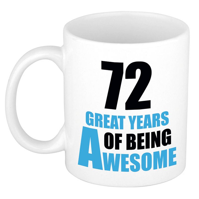 Foto van 72 great years of being awesome cadeau mok / beker wit en blauw - feest mokken