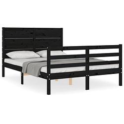 Foto van The living store bedframe - massief grenenhout - 205.5 x 145.5 x 100 cm - multiplex lattenbodem