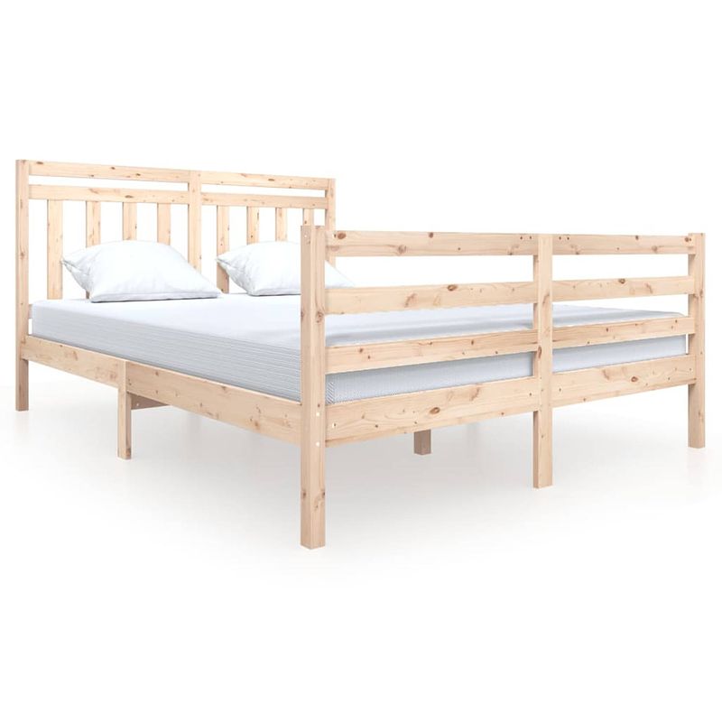 Foto van Vidaxl bedframe massief hout 150x200 cm 5ft king size