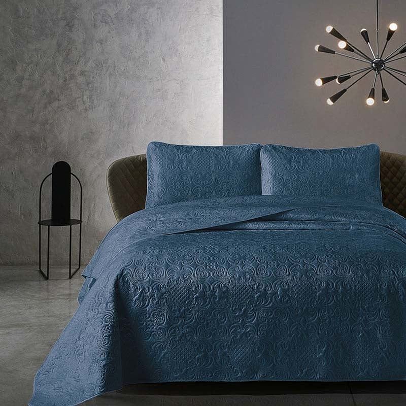 Foto van Bedsprei velvet clara - indigo - 260 x 250 - 260x250 cm dreamhouse bedding - dekbed-discounter.nl