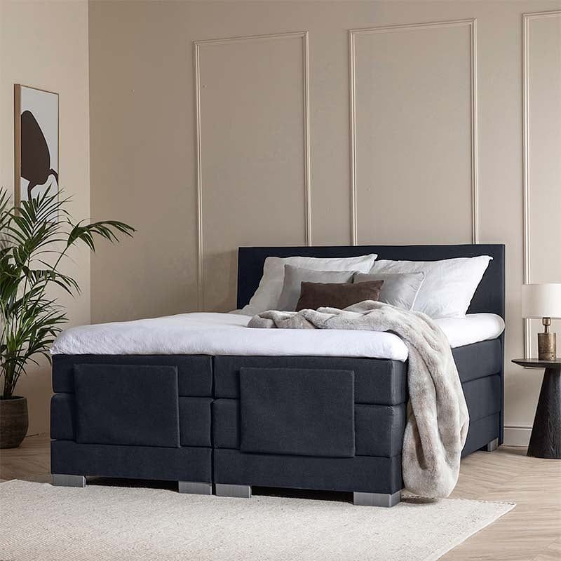 Foto van Elektrisch verstelbare 1-persoons boxspring julia elektrisch - navy - blauw 90x200 cm - pocketvering - inclusief topper - dekbed-discounter.nl