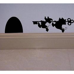 Foto van Muursticker plintsticker zwart muizen met sleutel lopen naar links detail voor in huis woonkamer slaapkamer