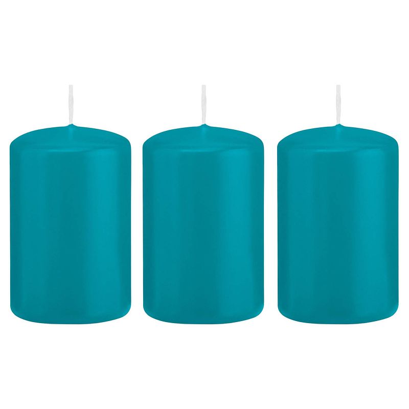 Foto van 3x kaarsen turquoise blauw 5 x 8 cm 18 branduren sfeerkaarsen - stompkaarsen