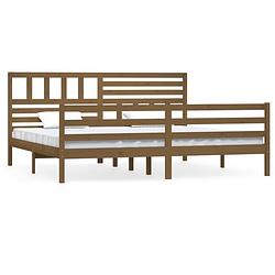 Foto van The living store bedframe grenenhout - honingbruin - 205.5 x 206 x 100 cm - geschikt voor matras 200 x 200 cm - montage