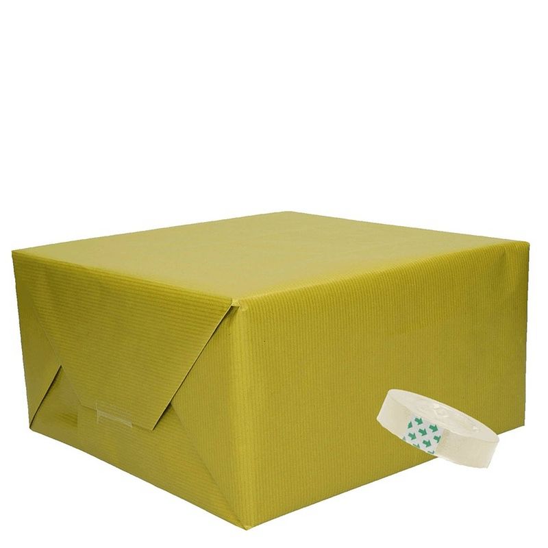 Foto van 3x groen kraft inpakpapier met rolletje plakband pakket 6 - cadeaupapier