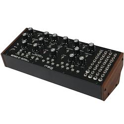 Foto van Moog mother-32 semi-modulaire analoge synthesizer eurorack