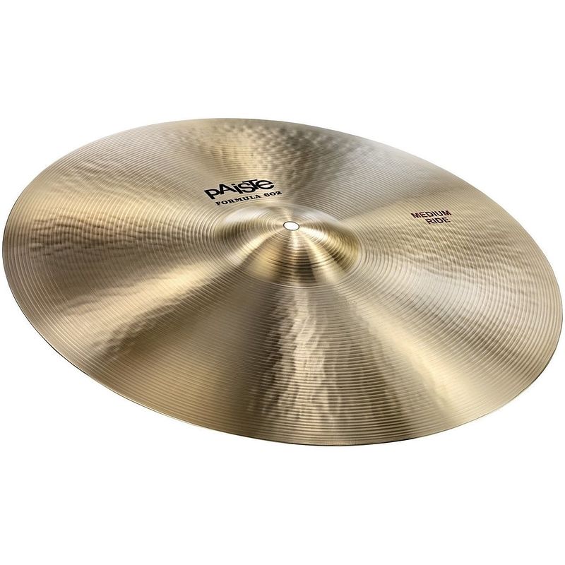 Foto van Paiste formula 602 classic medium ride 24 inch bekken