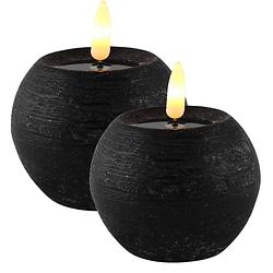 Foto van Magic flame led kaarsen/bolkaarsen - 2x st- rond - zwart - d8 x h7,5cm - led kaarsen