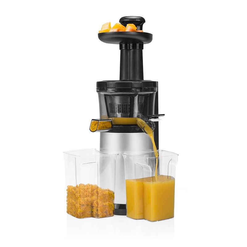 Foto van Tristar sc-2303 slow juicer geschikt voor groenten en fruit