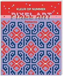 Foto van Kleuren op nummer - pixel art - patterns - paperback (9789464324037)