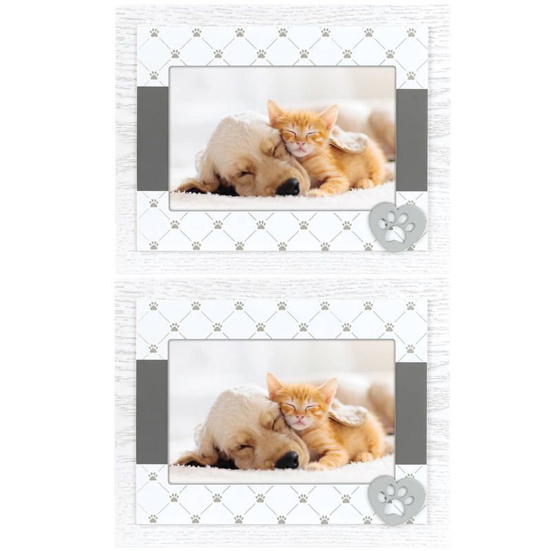 Foto van 2x stuks houten fotolijstje wit/grijs met honden/katten pootje geschikt voor een foto van 10 x 15 cm - fotolijsten