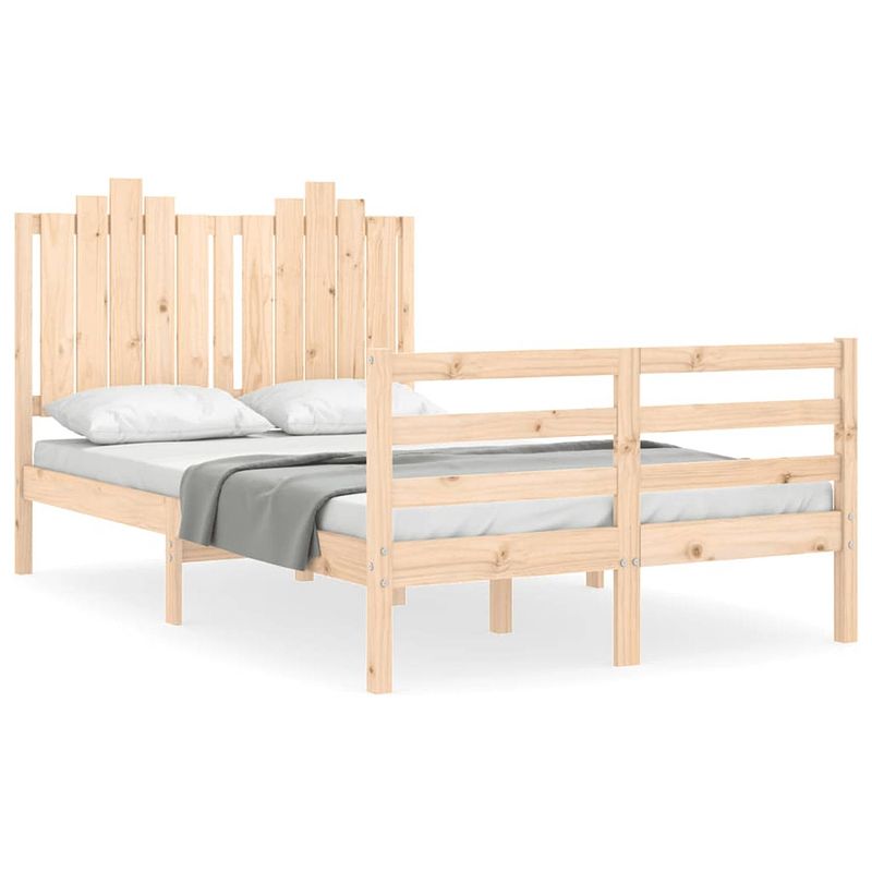 Foto van The living store massief grenenhouten bedframe - 195.5 x 125.5 x 110 cm - multiplex lattenbodem