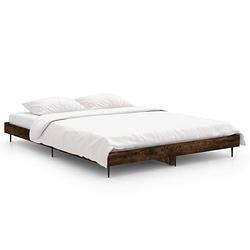 Foto van The living store bedframe gerookt eiken - 193 x 143 x 20 cm - duurzaam hout - metalen poten - multiplex lattenbodem