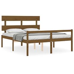 Foto van The living store massief grenenhouten bedframe - 205.5 x 155.5 x 81 cm - multiplex lattenbodem - honingbruin - matras