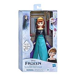 Foto van Frozen 2 fashion doll singing queen anna