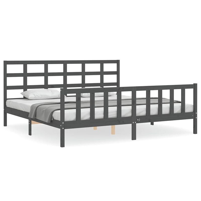 Foto van The living store bedframe massief grenenhout - grijs - 205.5 x 185.5 x 100 cm - met multiplex lattenbodem