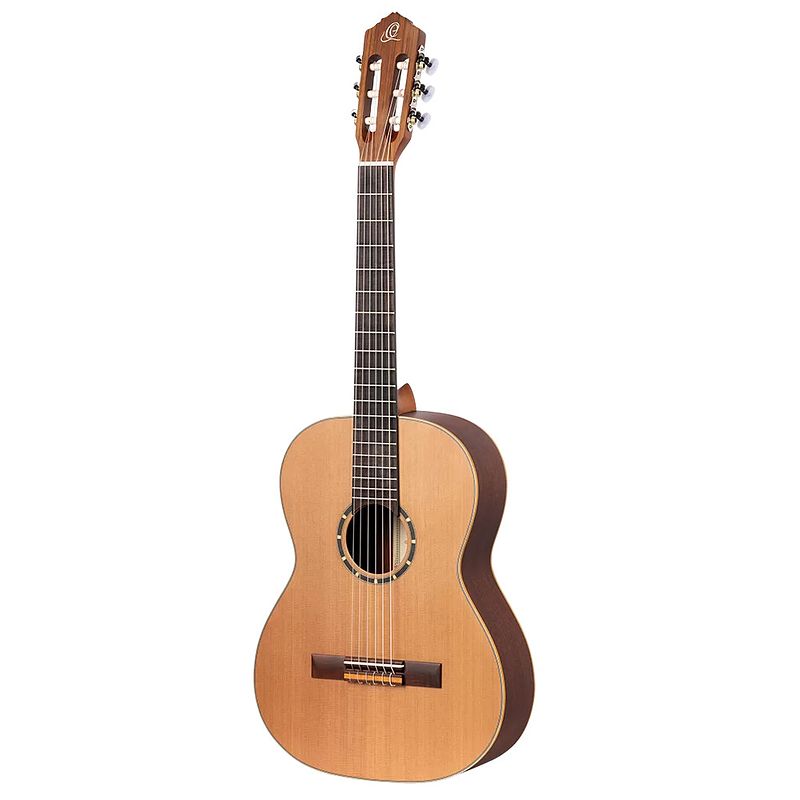 Foto van Ortega r122l-7/8 family series 7/8-size guitar natural linkshandige klassieke gitaar met gigbag