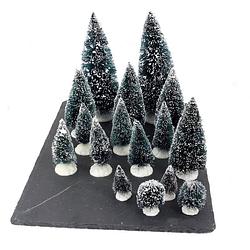 Foto van Kerstdorp onderdelen miniatuur set van 16x boompjes - kerstdorpen
