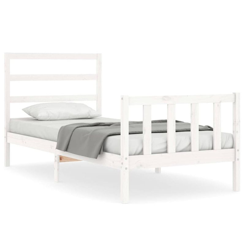 Foto van The living store bedframe - massief grenenhout - 205.5 x 95.5 x 100 cm - functioneel hoofd- en voeteneinde - wit