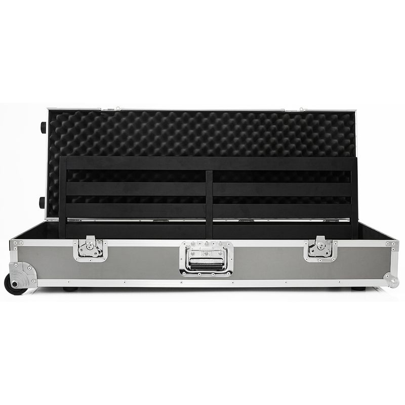 Foto van Pedaltrain terra 42 tcw pedalboard met koffer met wielen