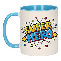 Foto van Super hero cadeau mok / beker wit en blauw met sterren 300 ml - feest mokken