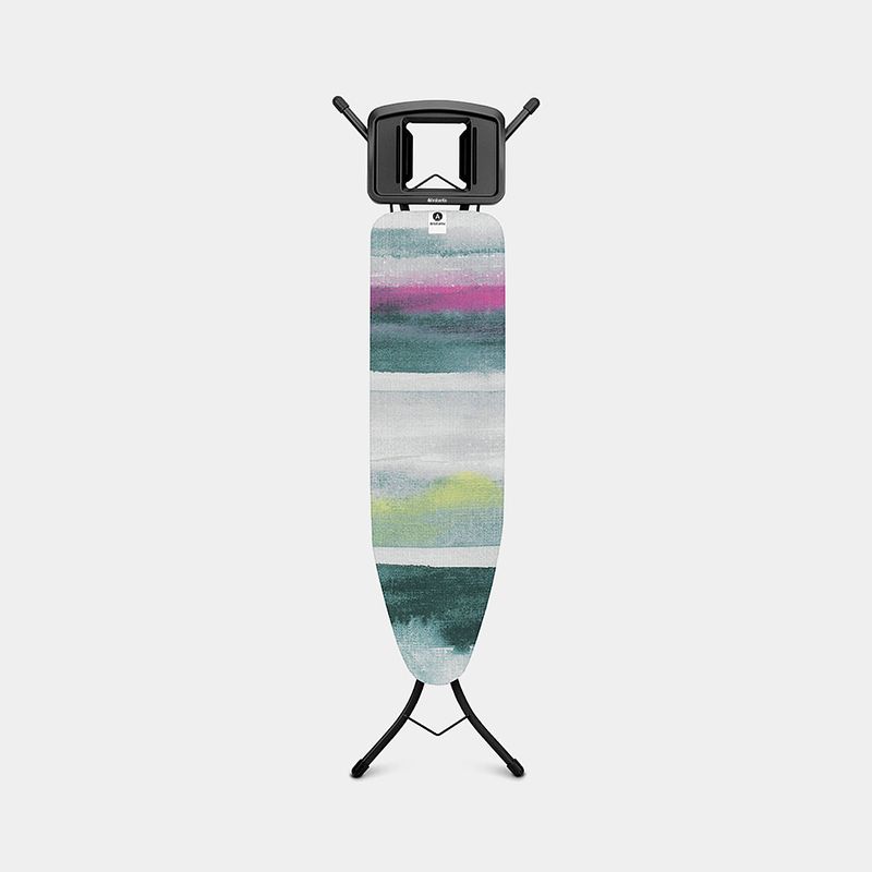 Foto van Brabantia strijkplank a, 110x30 cm morning breeze met solide strijkijzerhouder - black