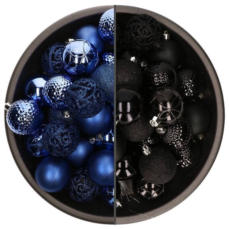 Foto van 74x stuks kunststof kerstballen mix van kobalt blauw en zwart 6 cm - kerstbal