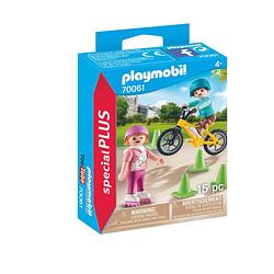 Foto van Playmobil special plus kinderen met fiets en skates 70061