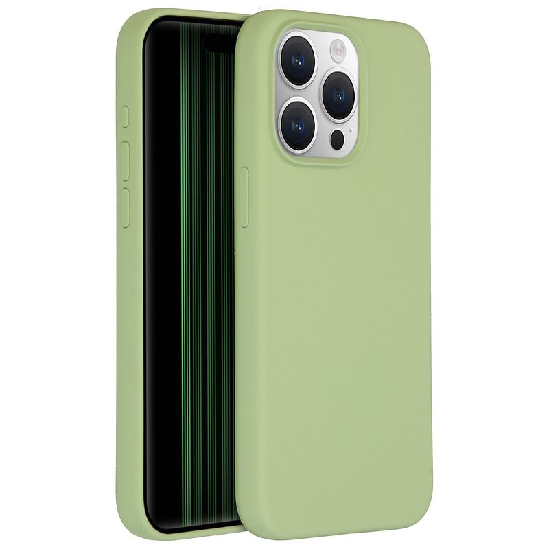 Foto van Accezz liquid silicone backcover iphone 15 pro max telefoonhoesje groen