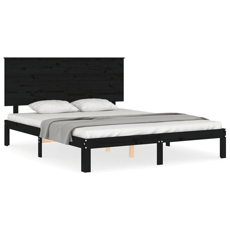 Foto van The living store massief grenenhouten bedframe - zwart - 203.5 x 163.5 x 82.5 cm - multiplex lattenbodem