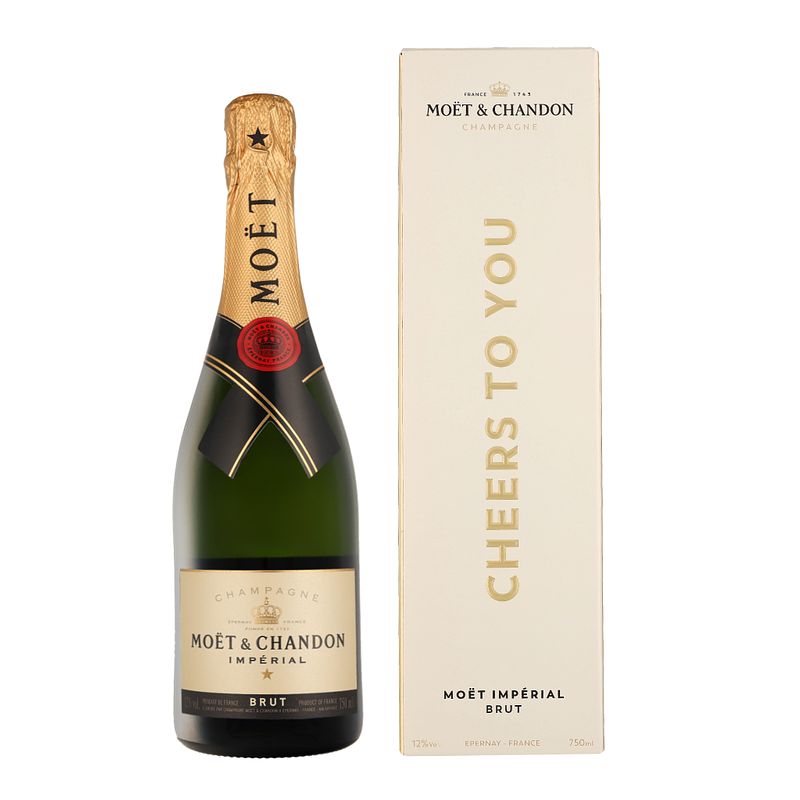 Foto van Moet & chandon cheers to you limited edition wijn + giftbox