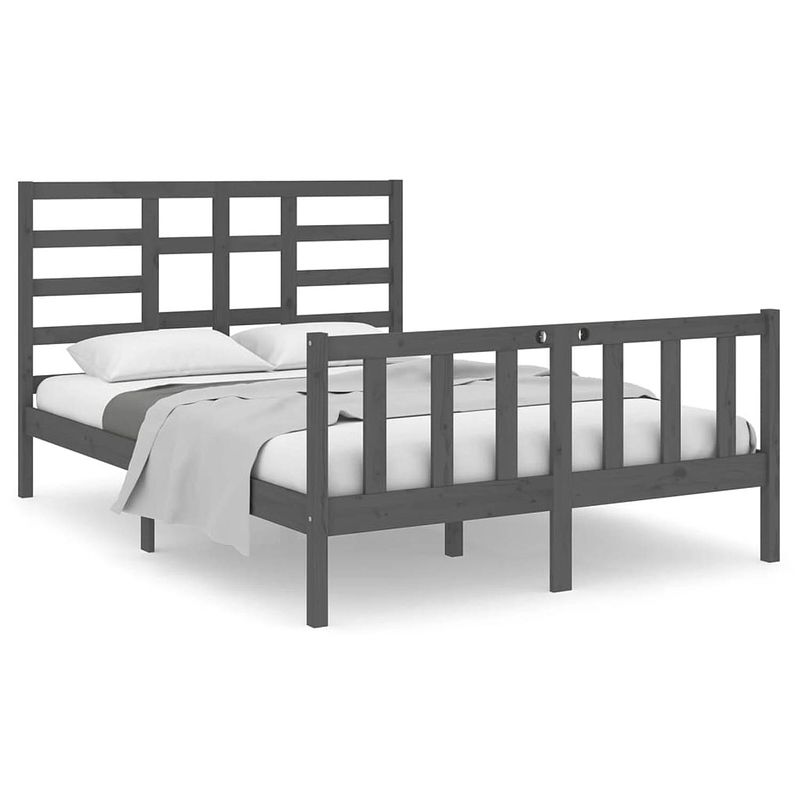 Foto van Infiori bedframe massief hout grijs 135x190 cm 4ft6 double