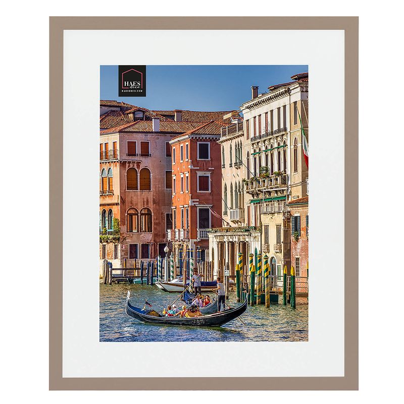 Foto van Haes deco - houten fotolijst venezia bruin 30x40 of 40x50 -sp12850