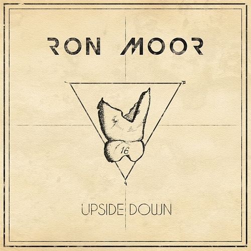 Foto van Upside down - cd (3760301215936)