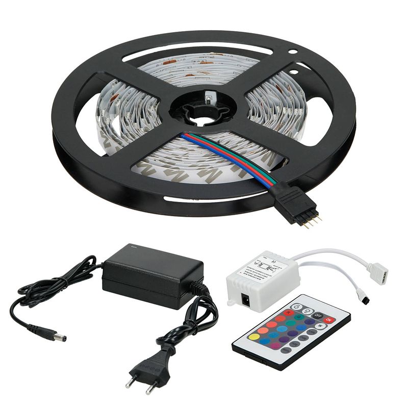 Foto van Led strip smd 5050 rgb 3m met afstandsbediening 24t en voeding 2a 30 led/m