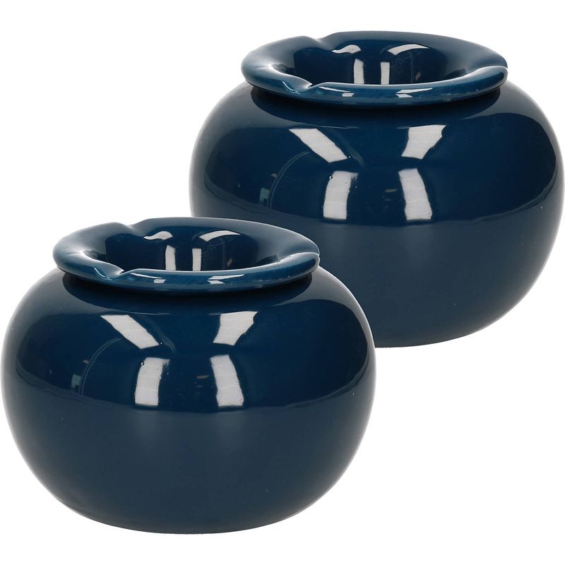 Foto van 2x stuks terras asbak/stormasbak rond keramiek 16 x 11 cm blauw - asbakken