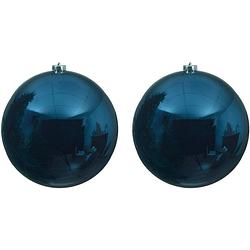 Foto van 2x grote raam/deur/kerstboom decoratie donkerblauwe kerstballen 20 cm glans - kerstbal