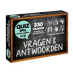 Foto van Puzzles & games vragen & antwoorden - classic edition 12