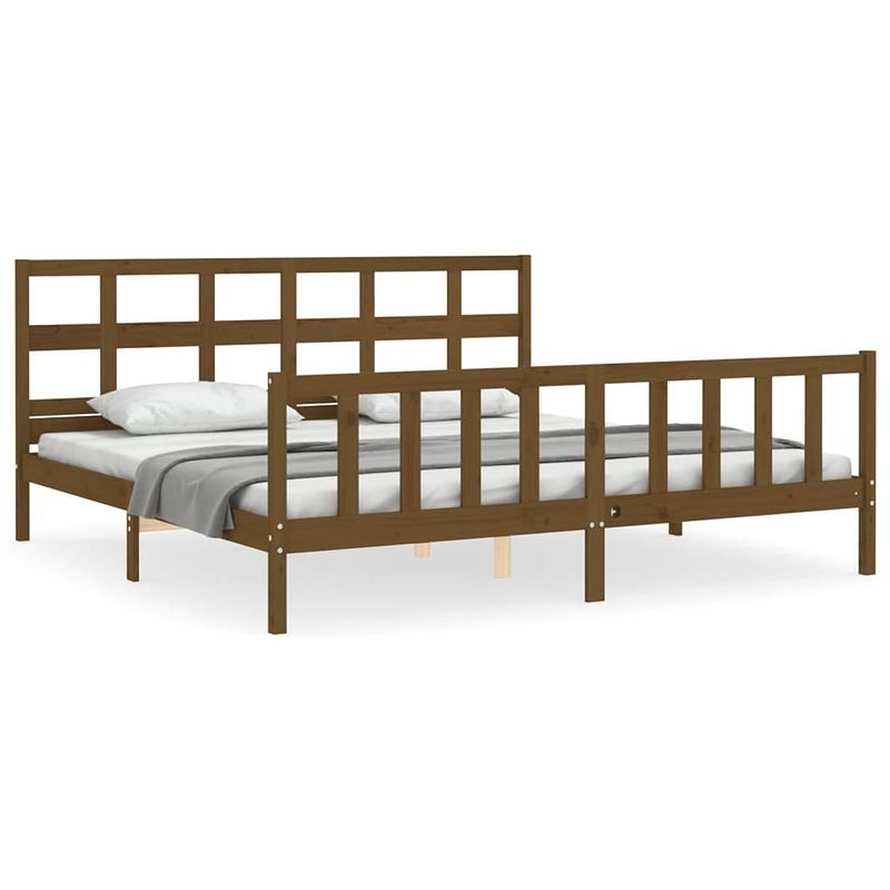 Foto van The living store massief grenenhouten bedframe - 205.5 x 185.5 x 100 cm - honingbruin