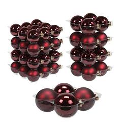 Foto van 60x stuks glazen kerstballen bordeaux rood 6, 8 en 10 cm mat/glans - kerstbal