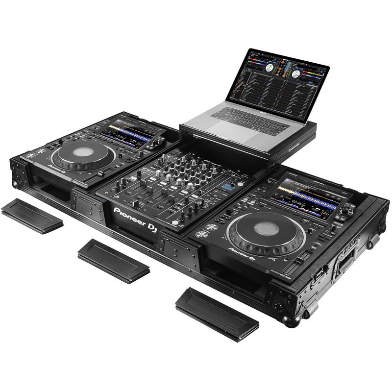 Foto van Odyssey fzgs12cdjwxd2bl flightcase voor 12 inch dj-mixer & 2x tabletop mediaspeler