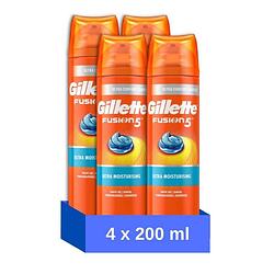 Foto van Gillette fusion 5 ultra moist shave gel - 200 ml - 4 stuks