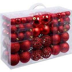Foto van Christmas gifts 100 kerstballen set - kerstversiering - binnen & buiten - plastic/kunststof - ø3/4/6 cm - rood