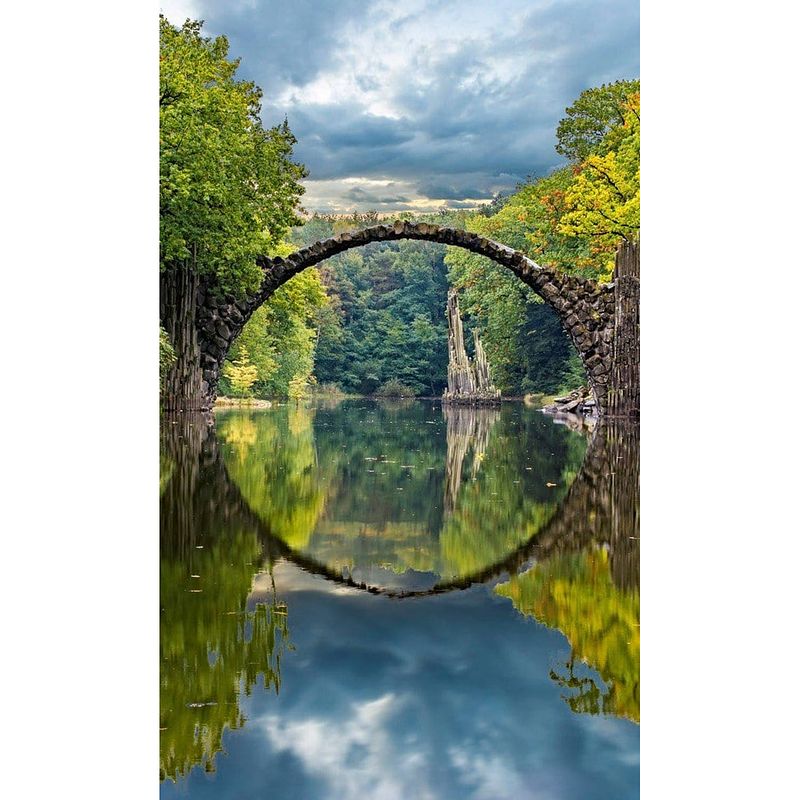 Foto van Dimex arch bridge vlies fotobehang 150x250cm 2-banen