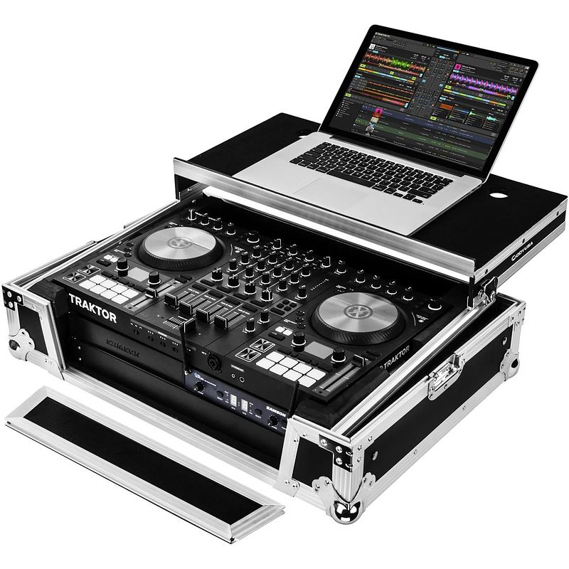 Foto van Odyssey fzgstks4mk32 case voor traktor kontrol s4 mk3