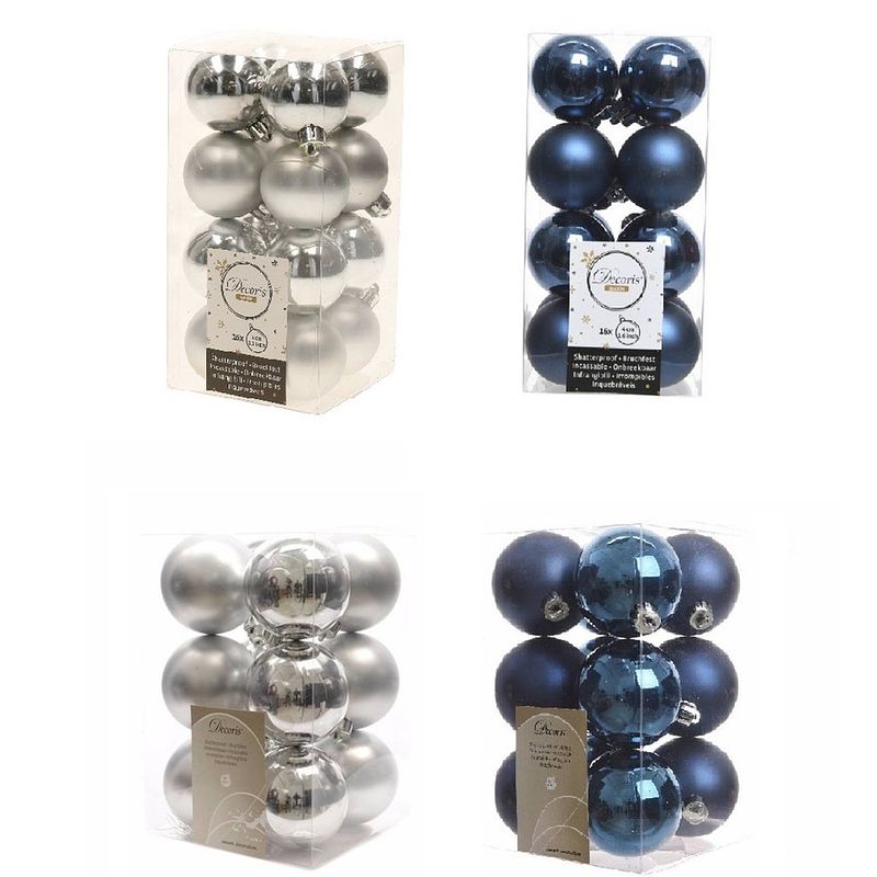 Foto van Kerstversiering kunststof kerstballen mix donkerblauw/zilver 4 en 6 cm pakket van 80x stuks - kerstbal